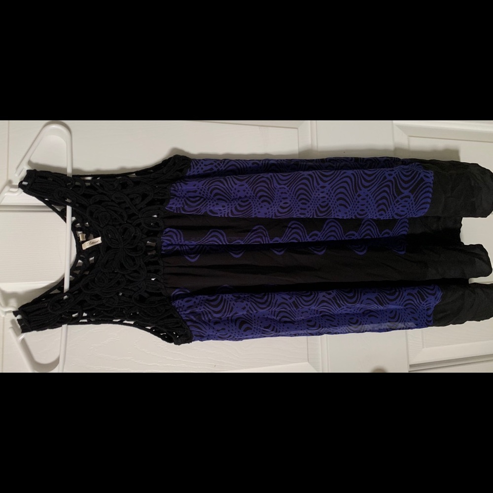 Black and blue mini dress